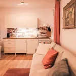 Proton By Interhome דירה *