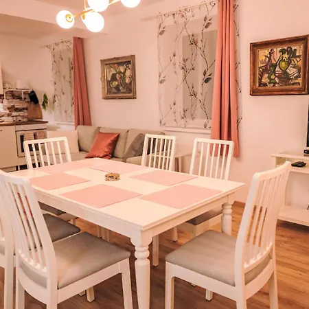 Proton By Interhome Apartment *